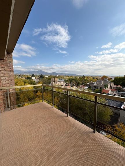 Departamento en Alquiler en Capital, Mendoza