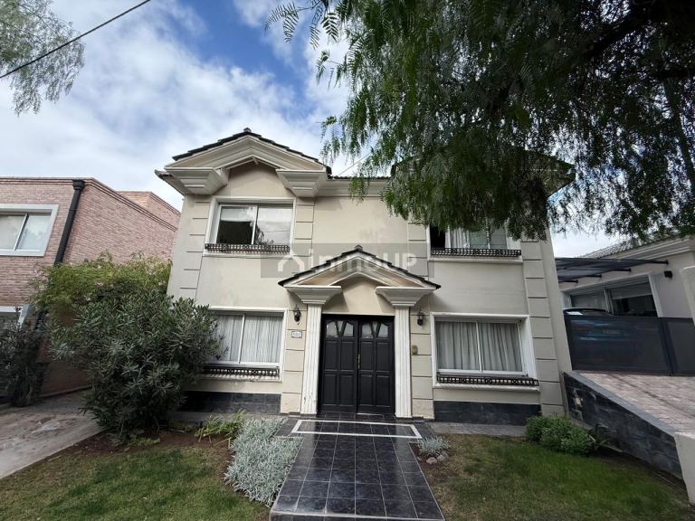 Casa en Venta en Capital, Mendoza