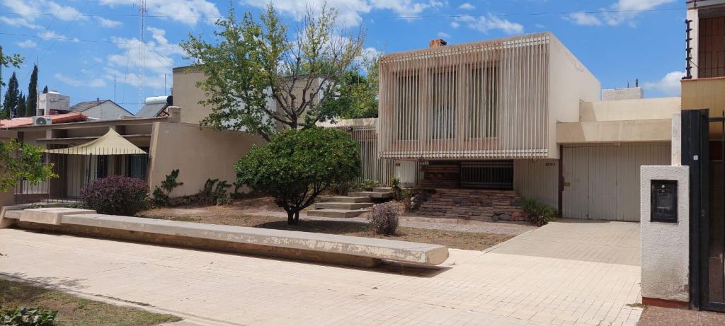 Casa en Venta en Guaymallen, Mendoza