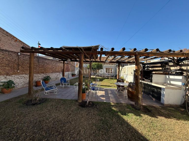 Casa en Venta en Capital, Mendoza