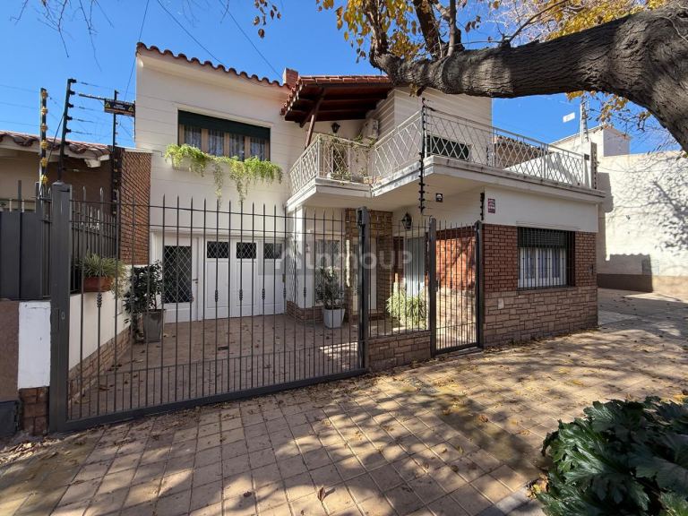 Casa en Venta en Capital, Mendoza