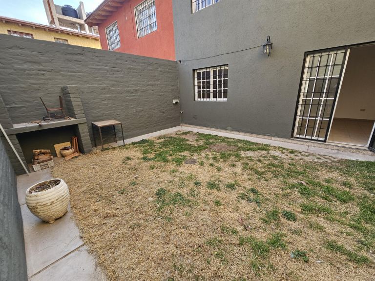 Duplex en Venta en Guaymallen, Mendoza