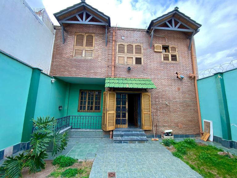 Casa en Venta en Guaymallen, Mendoza