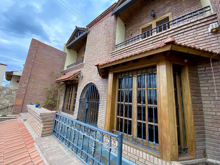 Casa en Venta en Guaymallen, Mendoza
