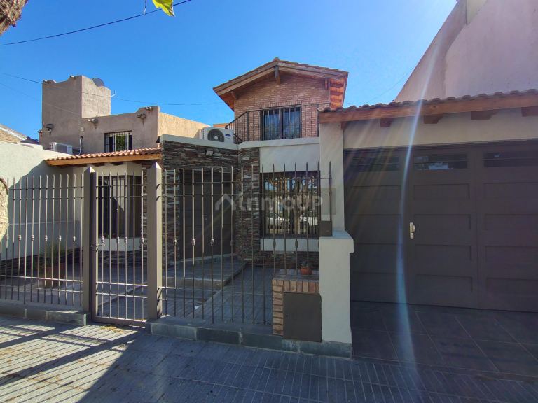 Casa en Venta en Guaymallen, Mendoza
