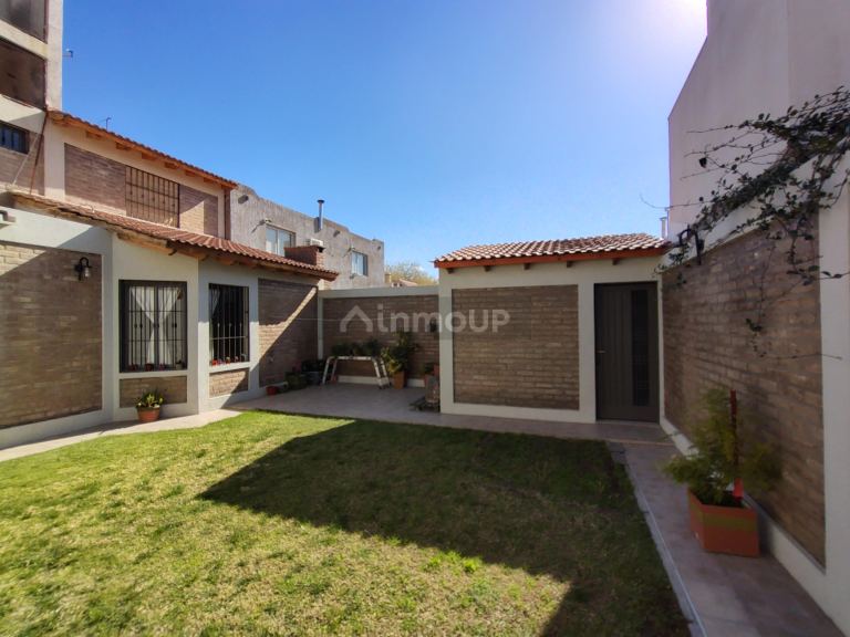 Casa en Venta en Guaymallen, Mendoza