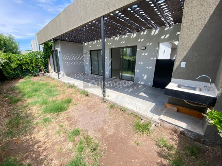 Casa en Alquiler en Lujan de Cuyo, Mendoza