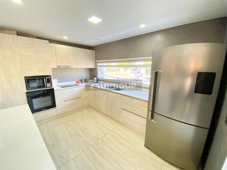 Casa en Venta en Maipu, Mendoza