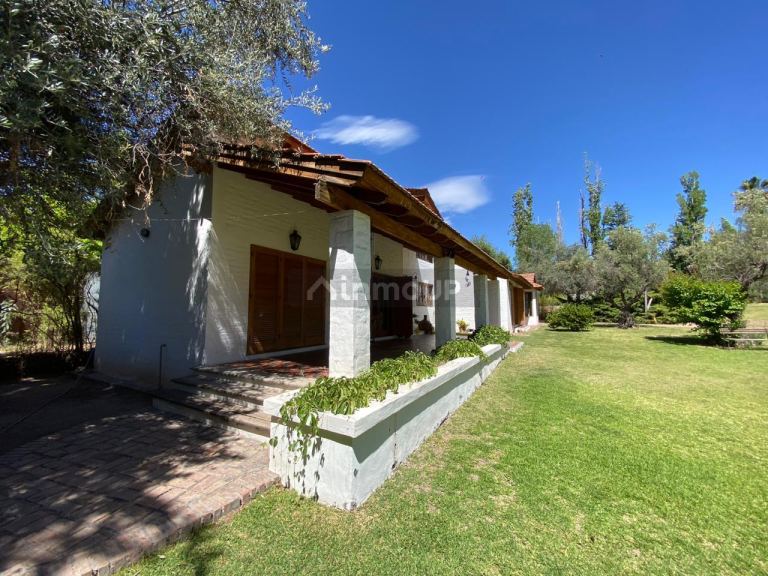 Casa en Venta en Lujan de Cuyo, Mendoza