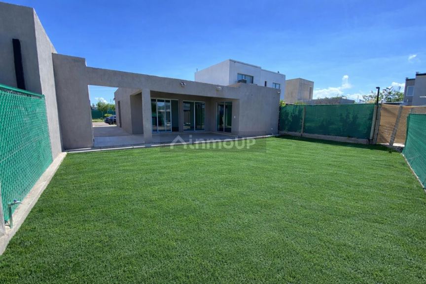 Casa en Alquiler en Lujan de Cuyo, Mendoza