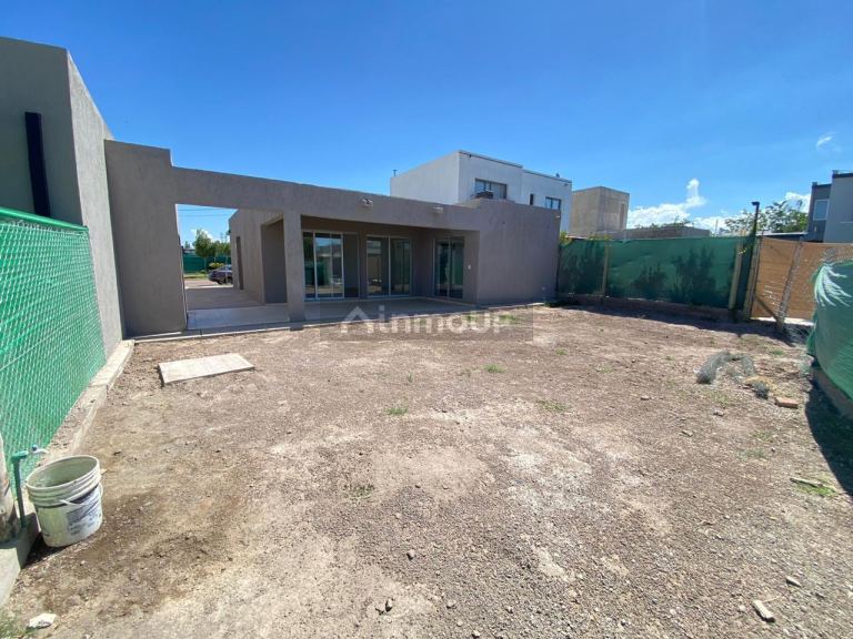Casa en Alquiler en Lujan de Cuyo, Mendoza