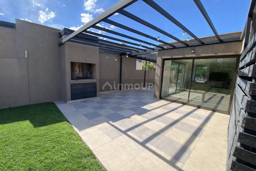 Casa en Venta en Lujan de Cuyo, Mendoza
