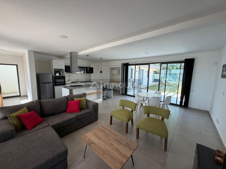 Casa en Alquiler en Lujan de Cuyo, Mendoza