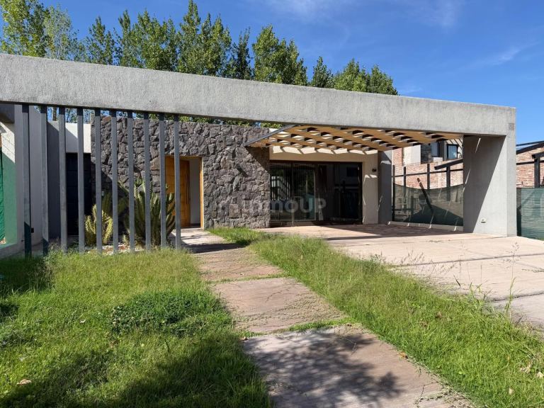 Casa en Alquiler en Lujan de Cuyo, Mendoza