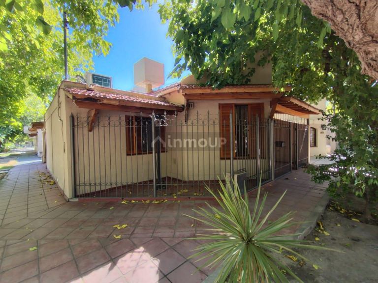 Casa en Venta en Guaymallen, Mendoza