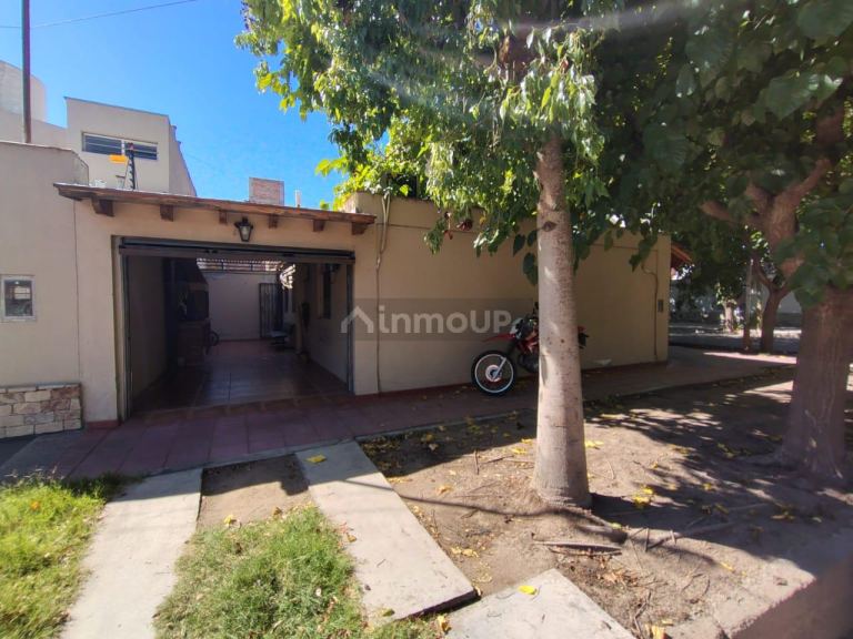 Casa en Venta en Guaymallen, Mendoza