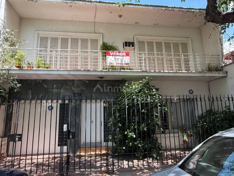 Casa en Venta en Capital, Mendoza