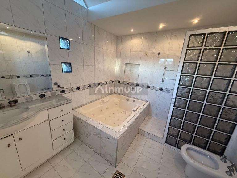 Casa en Alquiler en Godoy Cruz, Mendoza
