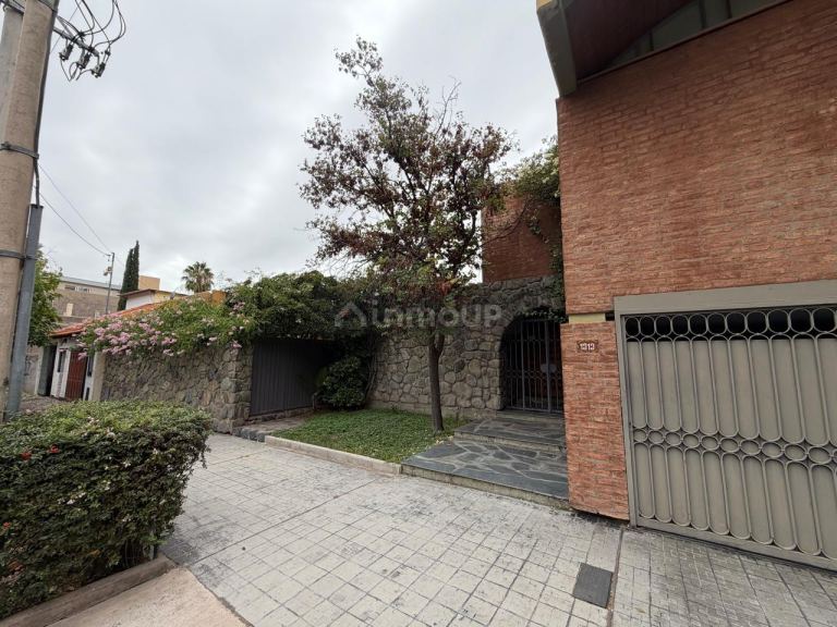 Casa en Venta en Godoy Cruz, Mendoza