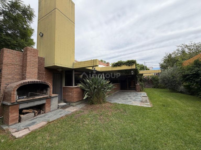 Casa en Venta en Godoy Cruz, Mendoza