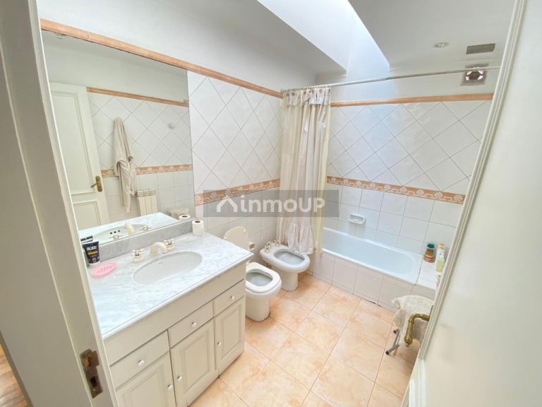 Casa en Venta en Capital, Mendoza