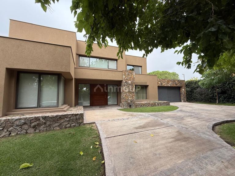 Casa en Venta en Lujan de Cuyo, Mendoza