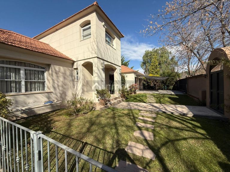Casa en Venta en Lujan de Cuyo, Mendoza