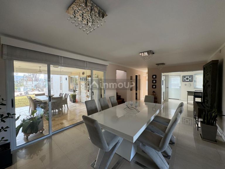 Casa en Venta en Lujan de Cuyo, Mendoza