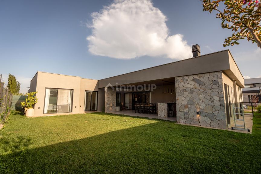 Casa en Venta en Lujan de Cuyo, Mendoza