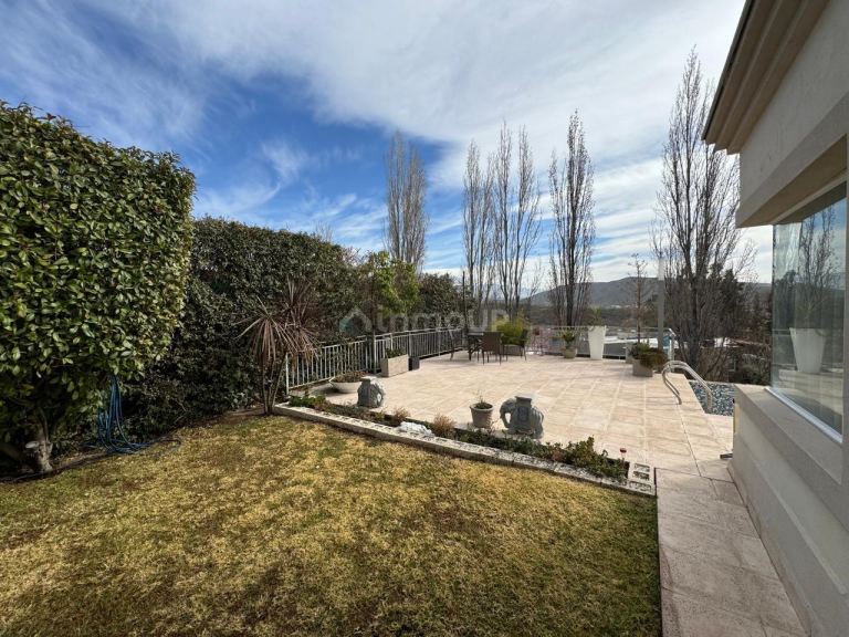 Casa en Alquiler en Lujan de Cuyo, Mendoza