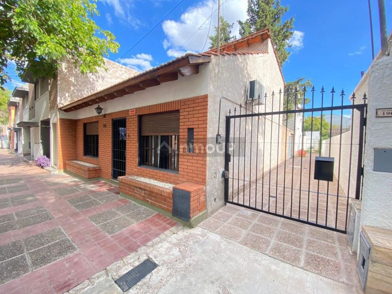 Casa en Venta en Godoy Cruz, Mendoza