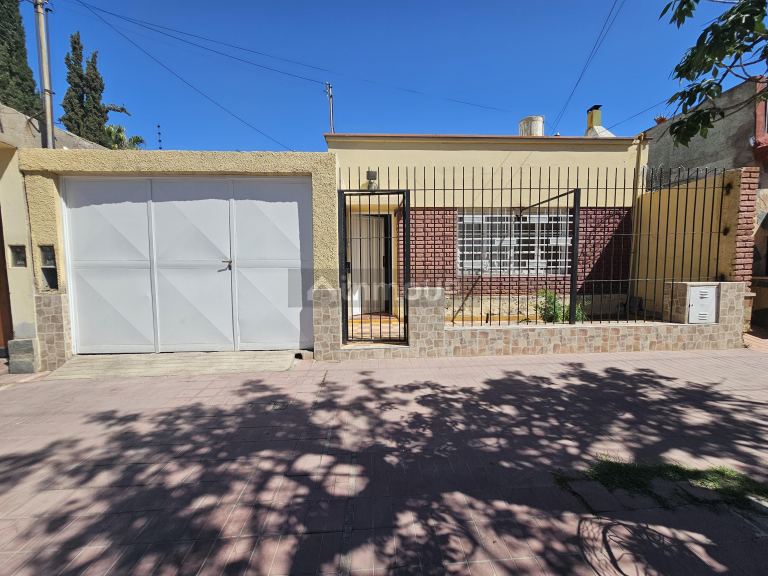 Casa en Venta en Guaymallen, Mendoza