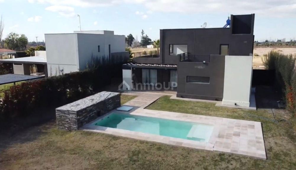 Casa en Alquiler en Maipu, Mendoza