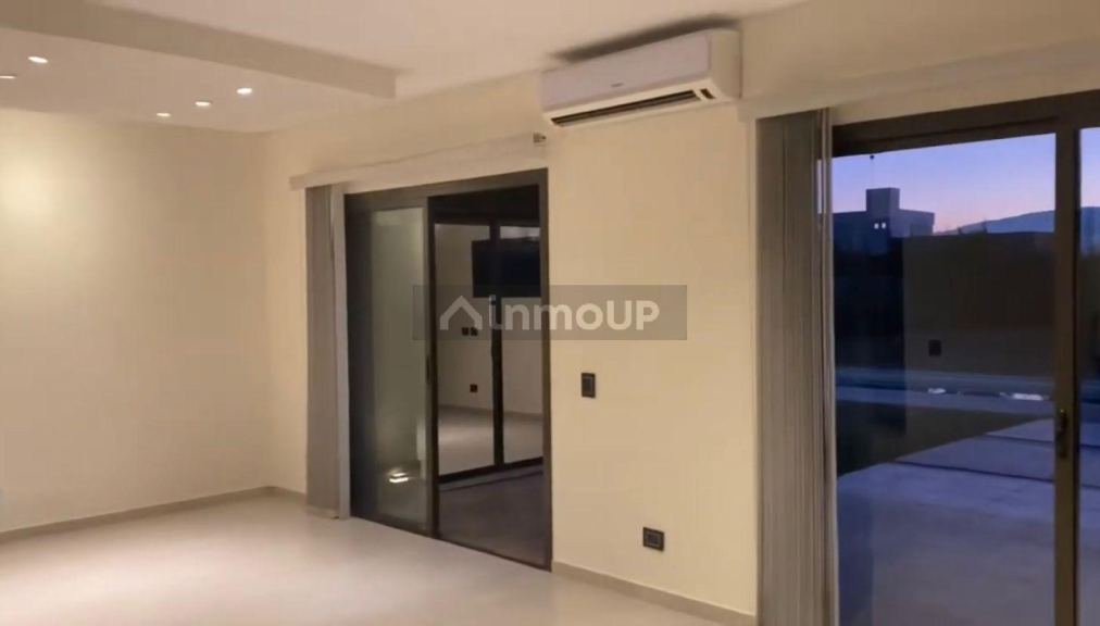 Casa en Alquiler en Maipu, Mendoza