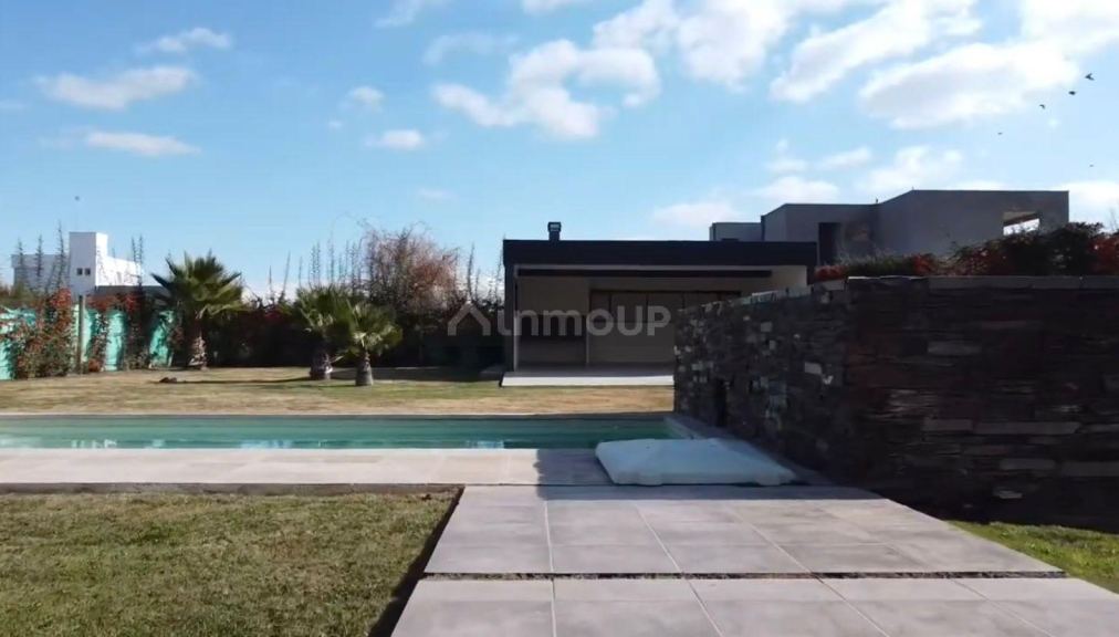 Casa en Alquiler en Maipu, Mendoza