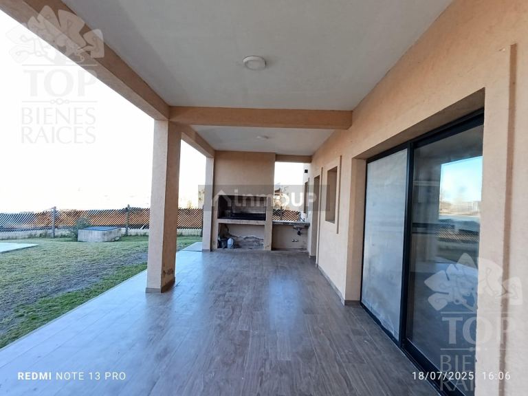 Casa en Alquiler en Escobar, G.B.A. Zona Norte