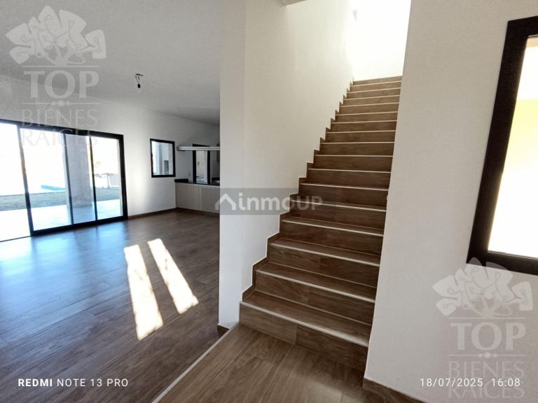 Casa en Alquiler en Escobar, G.B.A. Zona Norte