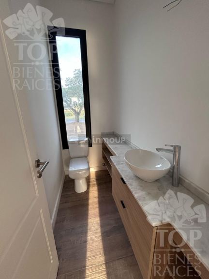 Casa en Venta en Escobar, G.B.A. Zona Norte