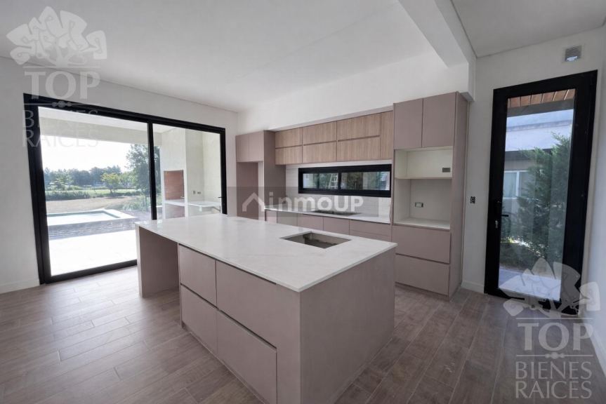 Casa en Venta en Escobar, G.B.A. Zona Norte