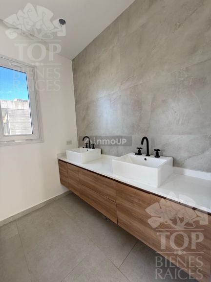 Casa en Venta en Tigre, G.B.A. Zona Norte