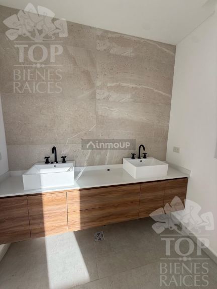 Casa en Venta en Tigre, G.B.A. Zona Norte