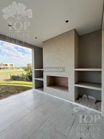 Casa en Venta en Tigre, G.B.A. Zona Norte