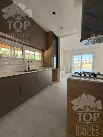 Casa en Venta en Tigre, G.B.A. Zona Norte