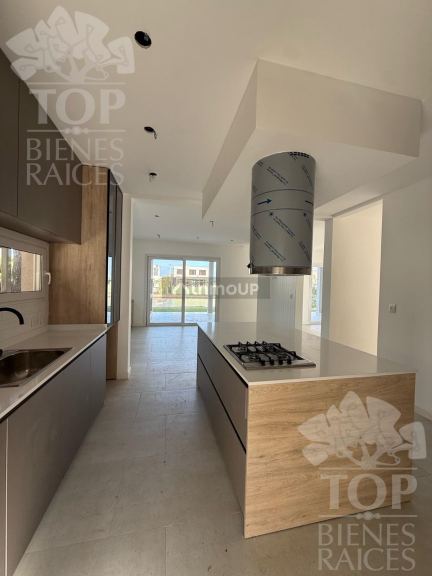 Casa en Venta en Tigre, G.B.A. Zona Norte