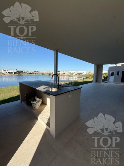 Casa en Venta en Tigre, G.B.A. Zona Norte