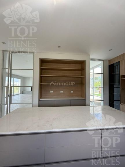 Casa en Venta en Tigre, G.B.A. Zona Norte