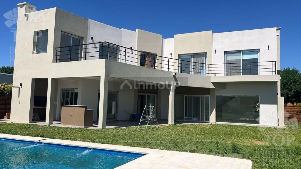 Casa en Venta en Escobar, G.B.A. Zona Norte