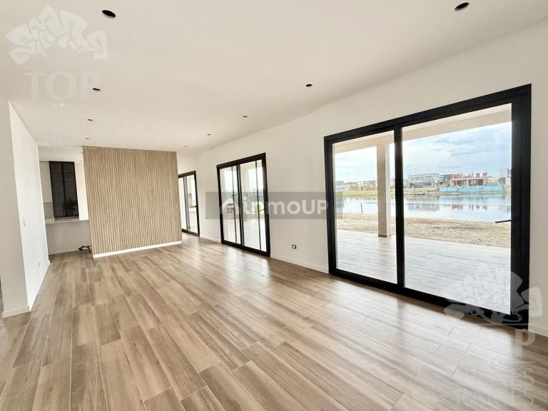 Casa en Venta en Tigre, G.B.A. Zona Norte