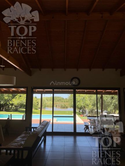Casa en Venta en Zarate, G.B.A. Zona Norte