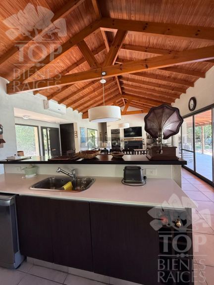 Casa en Venta en Zarate, G.B.A. Zona Norte